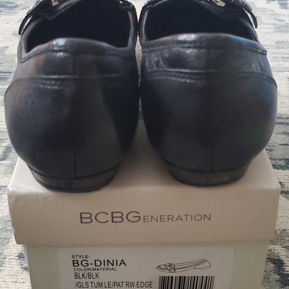 BCBGeneration flats - Picture 3 of 8